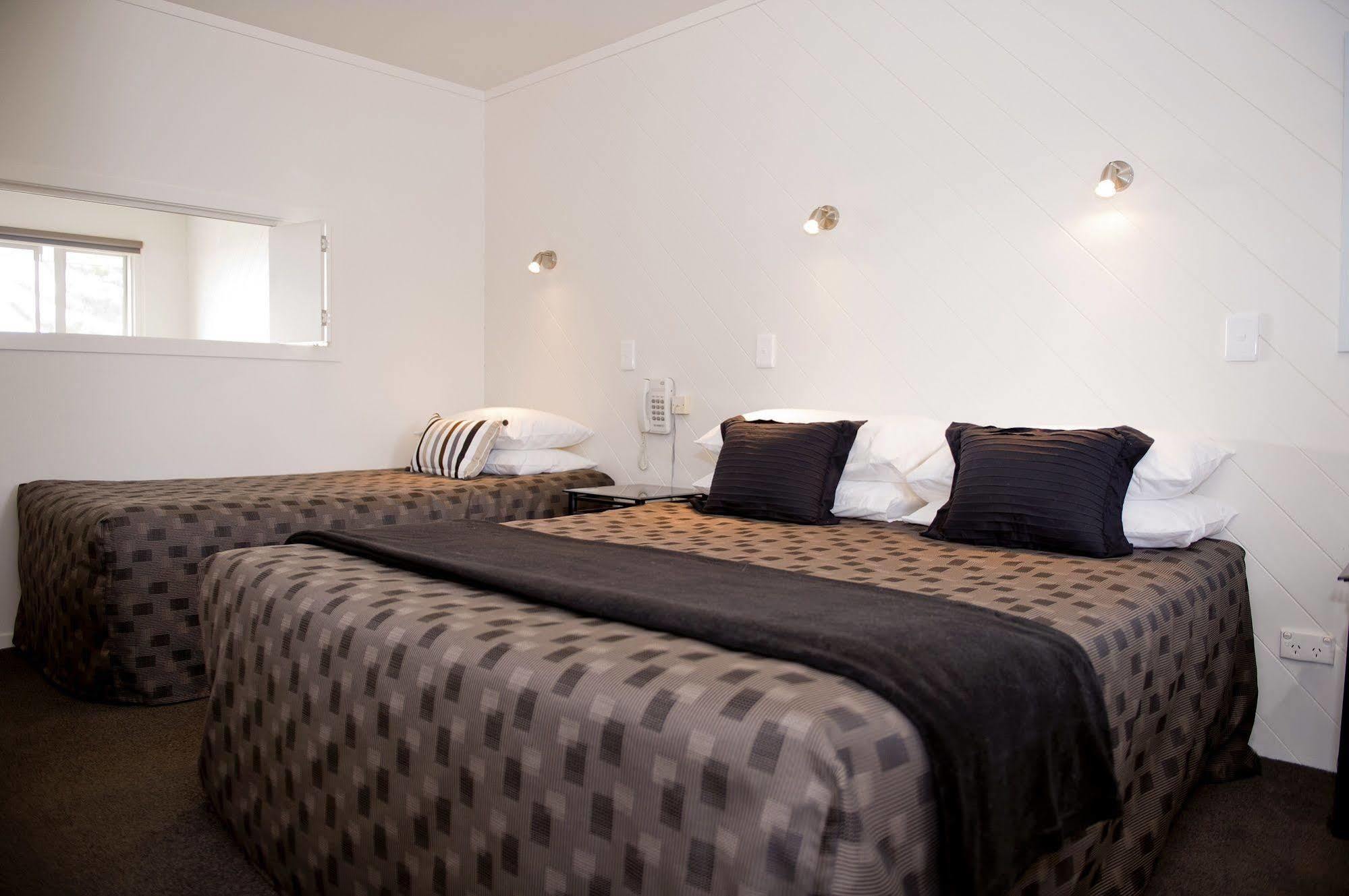 The Oceanside Motel Whitianga Eksteriør bilde